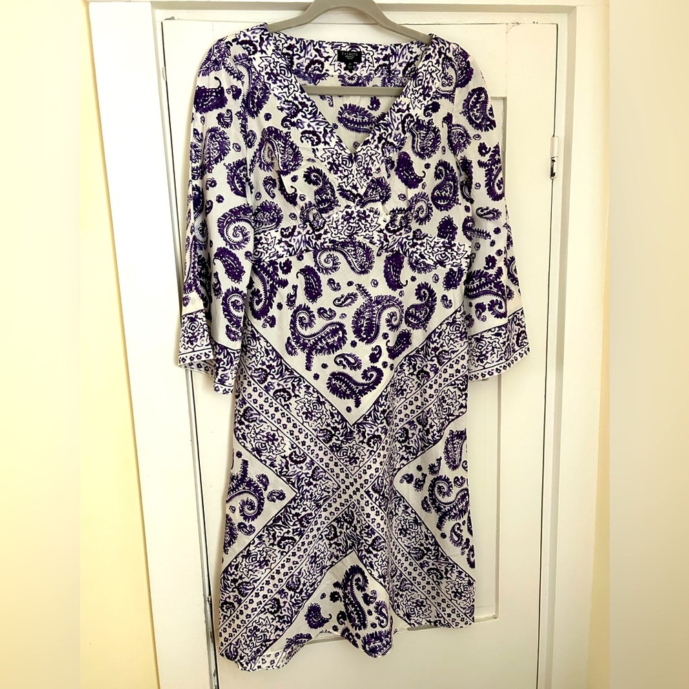 Talbots paisley v neck side zipper below knee length bell sleeves